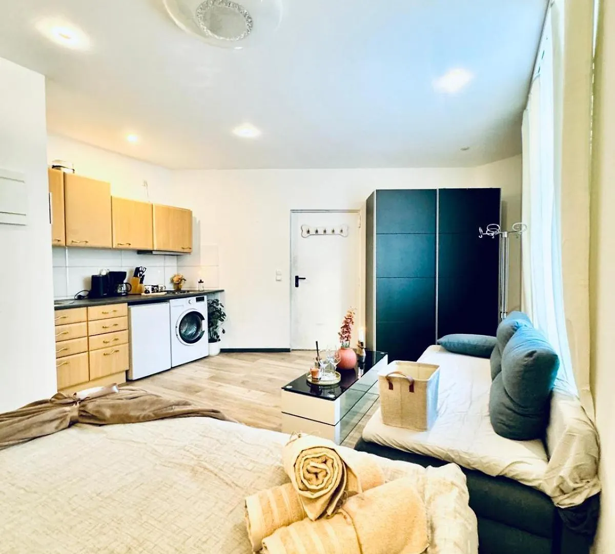 Central King Studio - 10 Mins Walk From Downtown Vienna Austria
