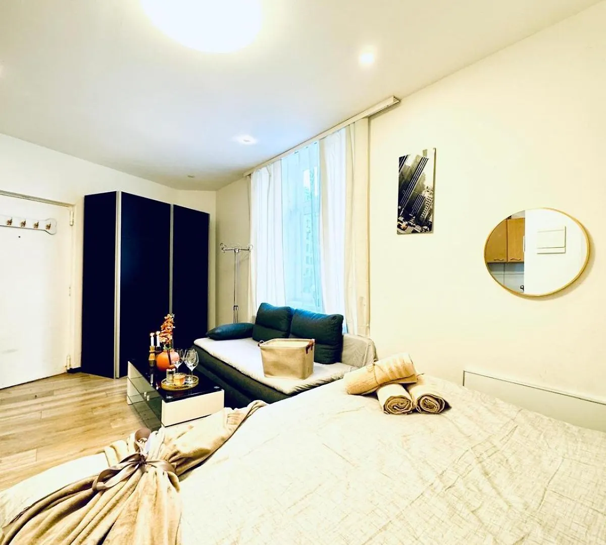 Central King Studio - 10 Mins Walk From Downtown Vienna Apartment