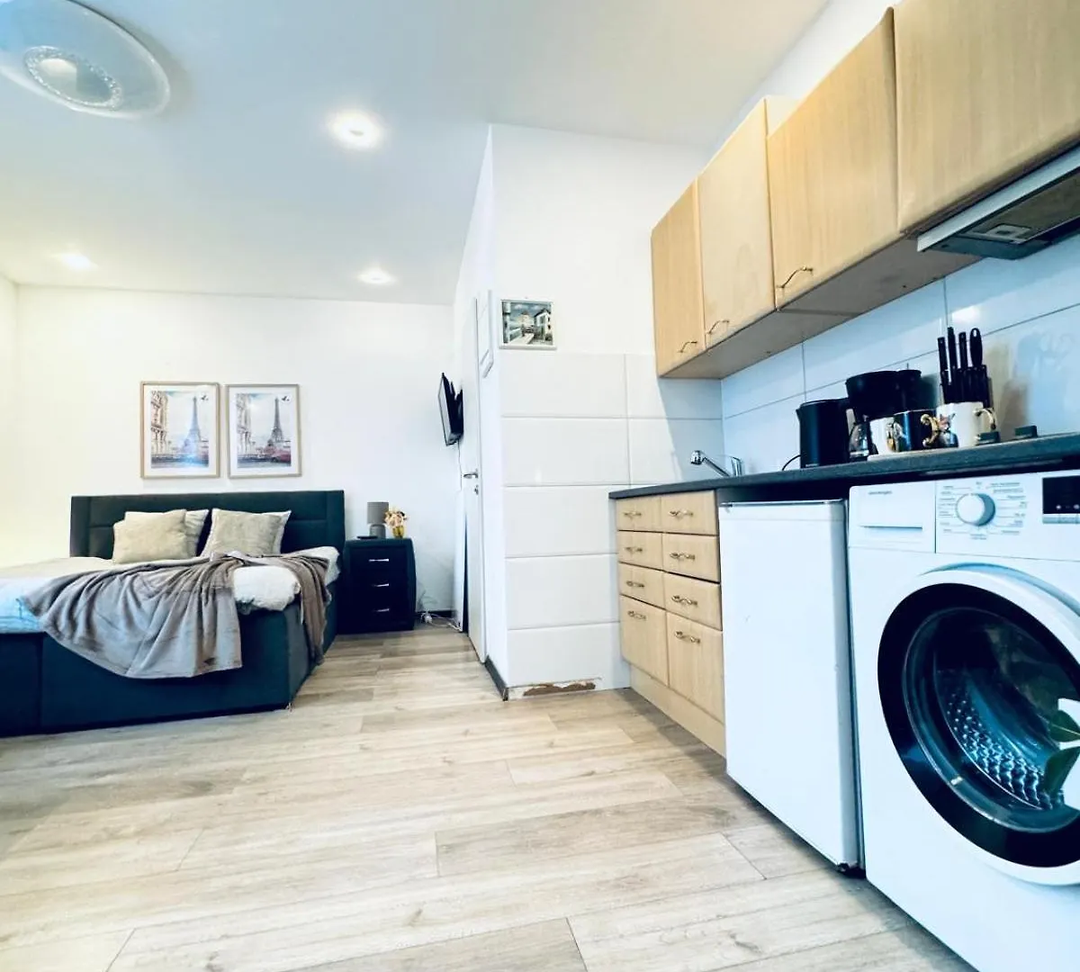 Central King Studio - 10 Mins Walk From Downtown Vienna Austria