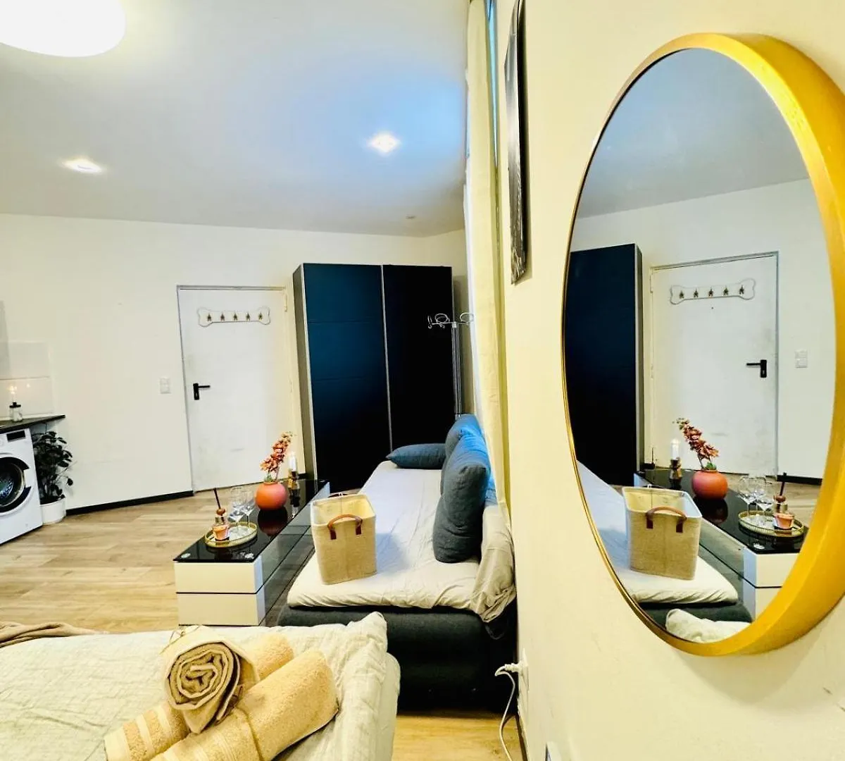 Central King Studio - 10 Mins Walk From Downtown Vienna Apartment